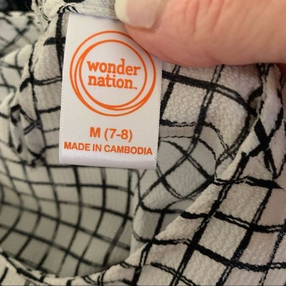 Girls Sz M (7-8) Black and White Dress - Picture 5 of 5